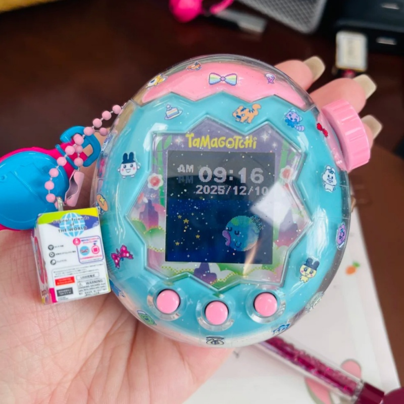 Authentic Bandai Tamagotchi Pa - Cosplay Prop Display avaliação e preço
